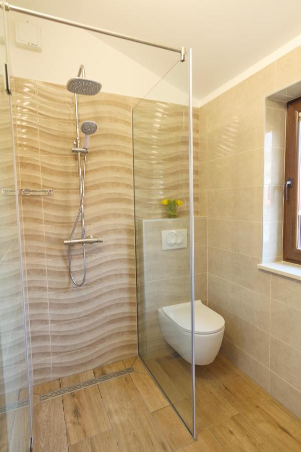 Apartmani Ravan Cernik  エクステリア 写真
