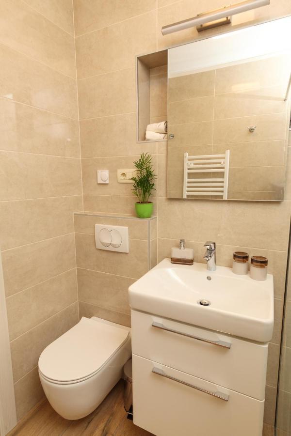 Apartmani Ravan Cernik  エクステリア 写真